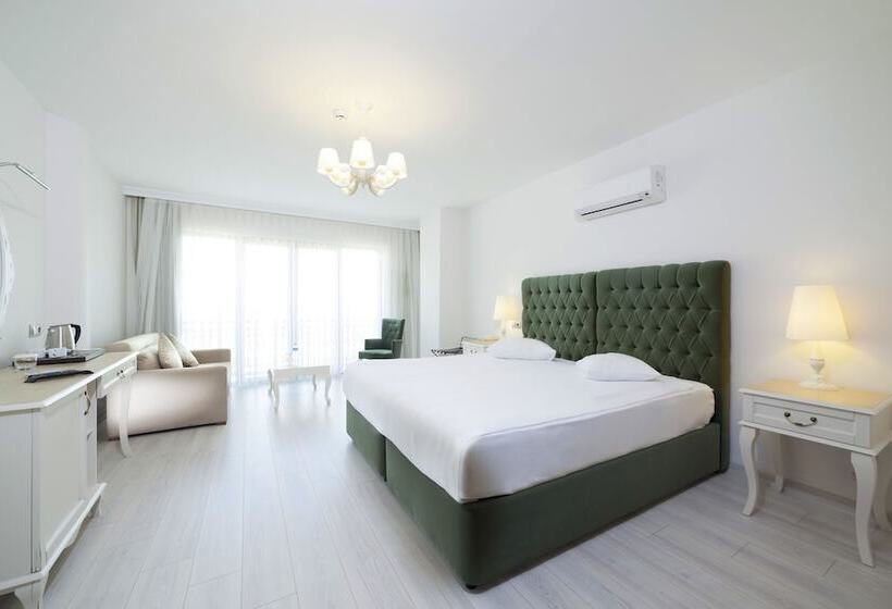 חדר דלוקס נוף לאגם, Motali Life