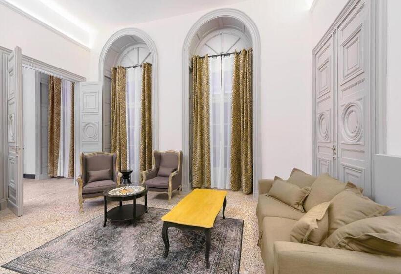 Апартаменты Superior 1 Спальня, Appart City Collection Nîmes Arènes