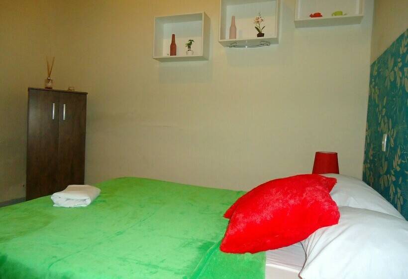 스탠다드 룸, Barroco Hostel