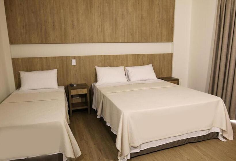 Трехместный Номер Deluxe, Ouro Minas Plaza