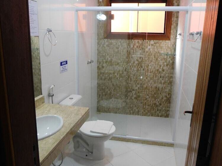 スタンダード４人部屋, Guest House Orquídea