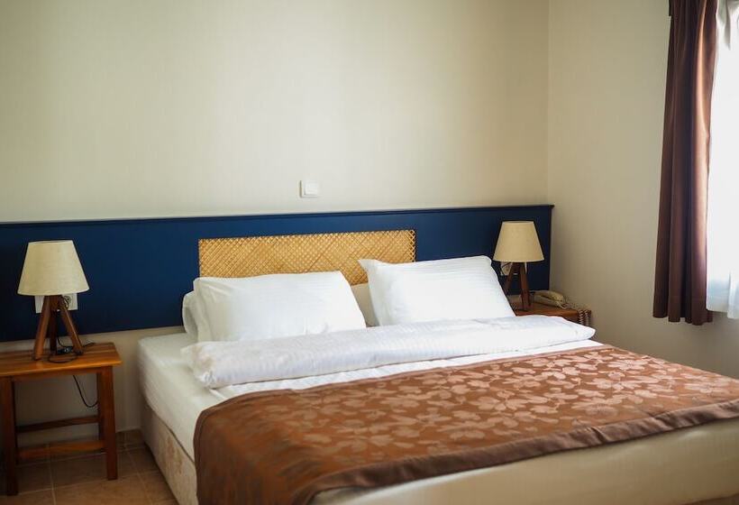 Standard Triple Room, Oya Butik Otel