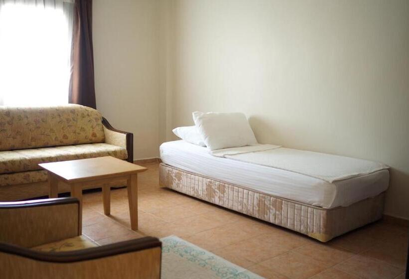 Standard Triple Room, Oya Butik Otel