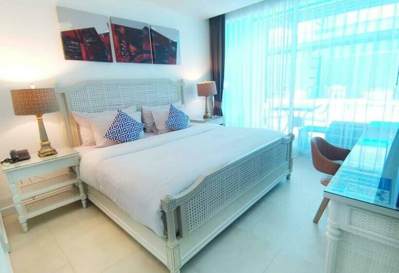 Номер Deluxe, Beach Walk Boutique Resort