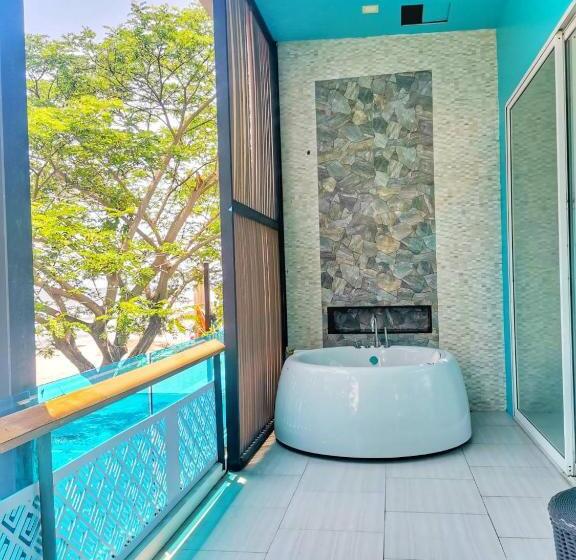 Апартаменты 1 Спальня Вид на Море, Beach Walk Boutique Resort