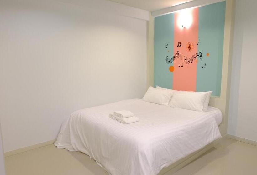 스탠다드 룸, Juntima Place At Amphawa