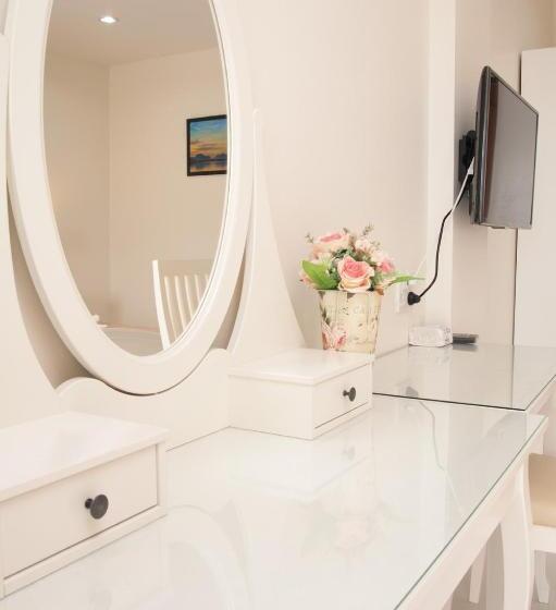 스위트, Js Residence Krabi