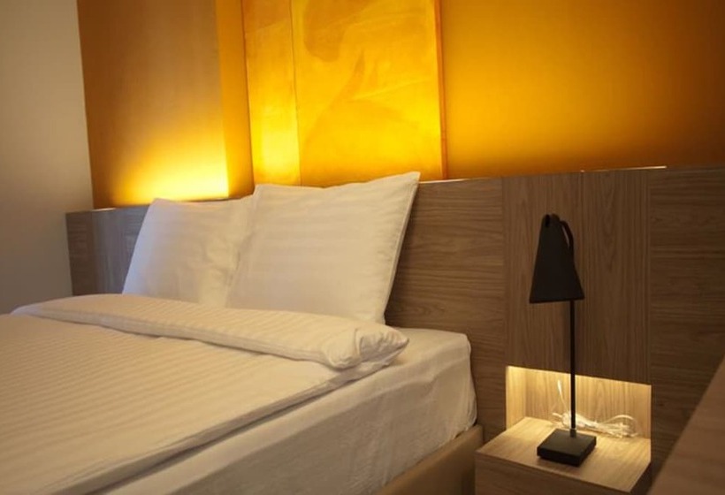 اتاق لوکس, Abizz Hotel Lampang Airport