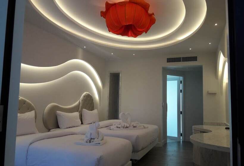豪华三人间, Avatara Resort