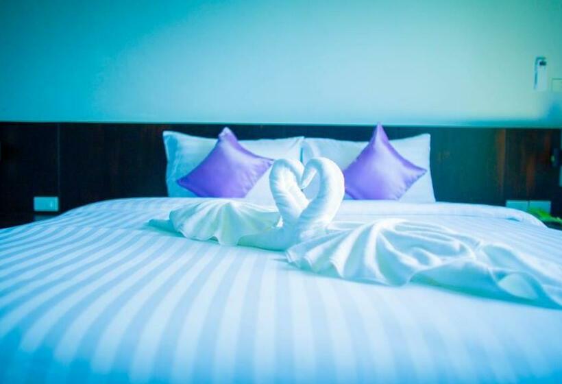 디럭스 룸 킹사이즈 침대, Aziss Boutique Hotel   Sha Plus