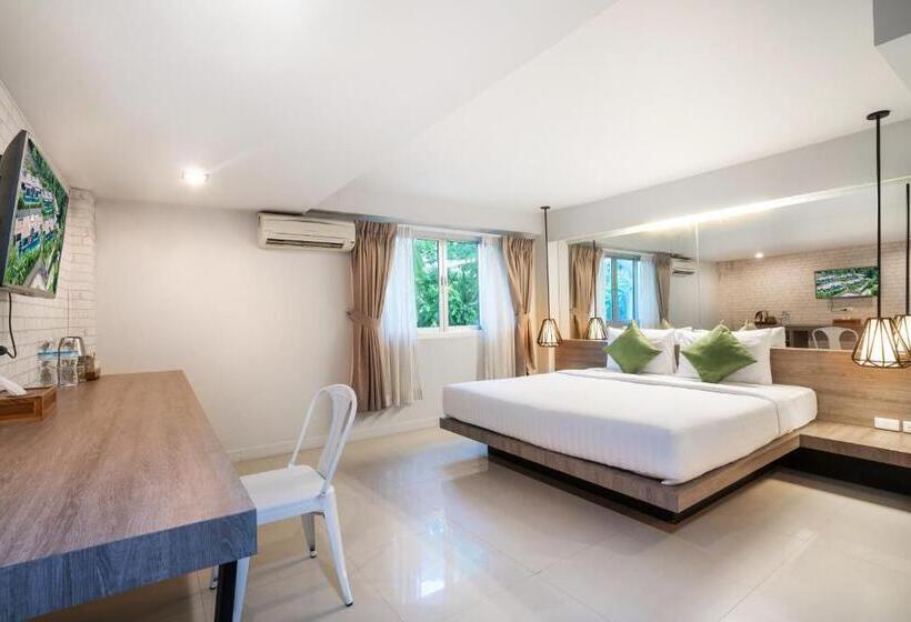 스탠다드 룸 킹사이즈 침대, Silla Loft