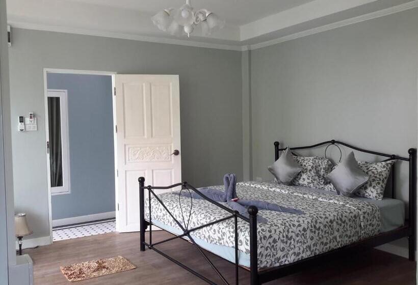 Номер Deluxe с Балконом, Sky Cottage