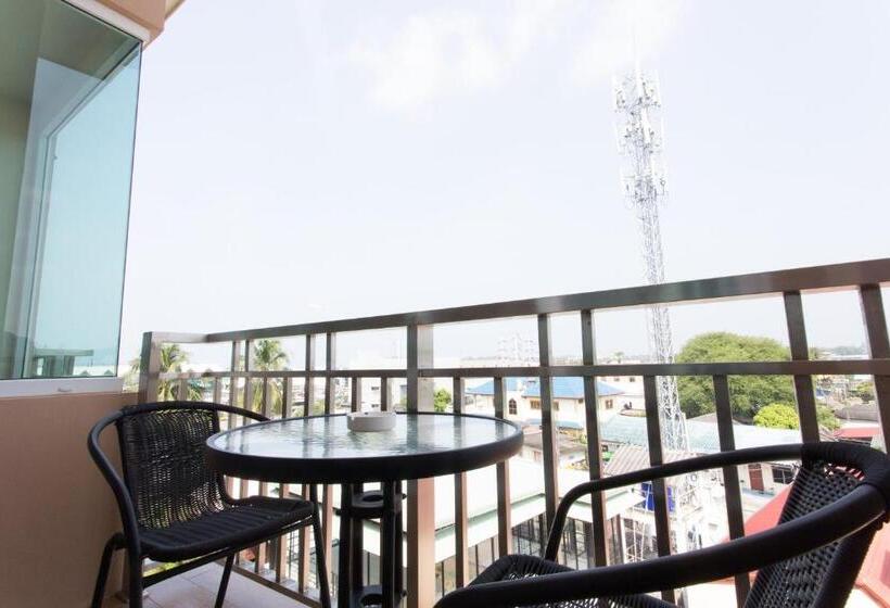 اتاق استاندارد سه نفره, David Residence