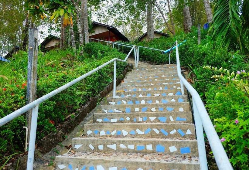标准平房, Chokdee Resort