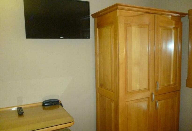 اتاق استاندارد یک نفره, B&b Boem