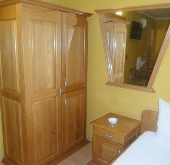 اتاق استاندارد یک نفره, B&b Boem