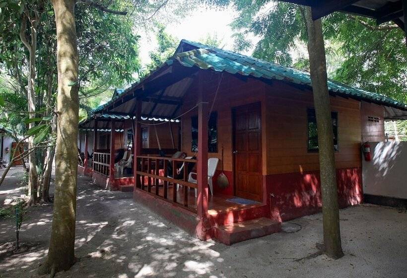 Номер Стандарт Трехместный, Family Song Koh Lipe
