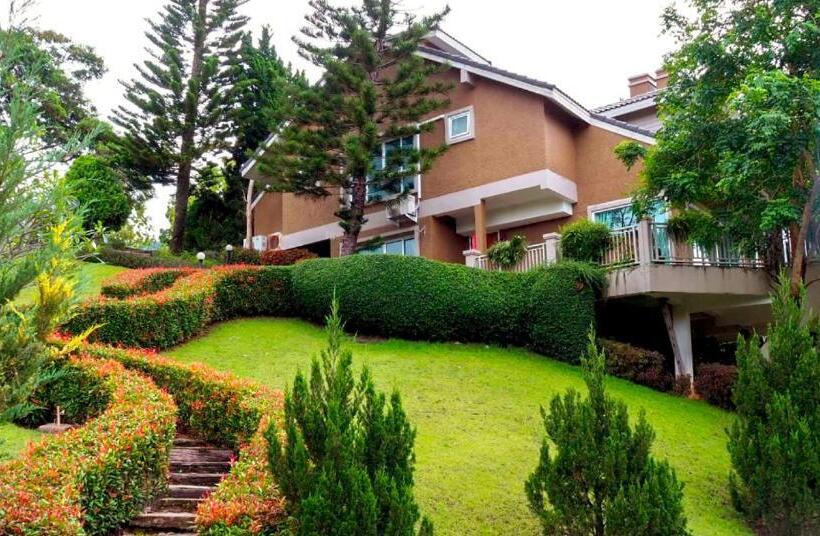 Семейный Номер, Phukaew Resort & Adventure Park