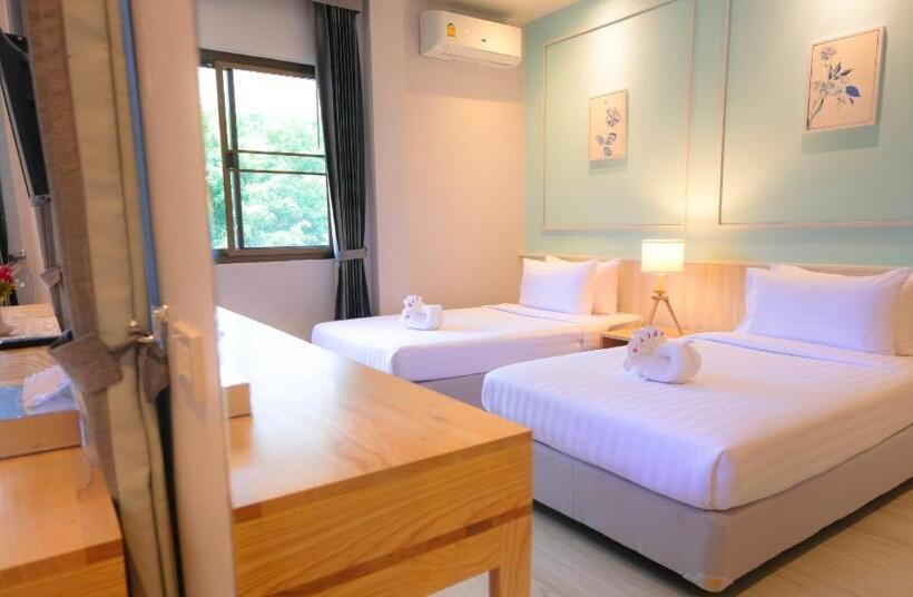 Семейный Номер, Phukaew Resort & Adventure Park