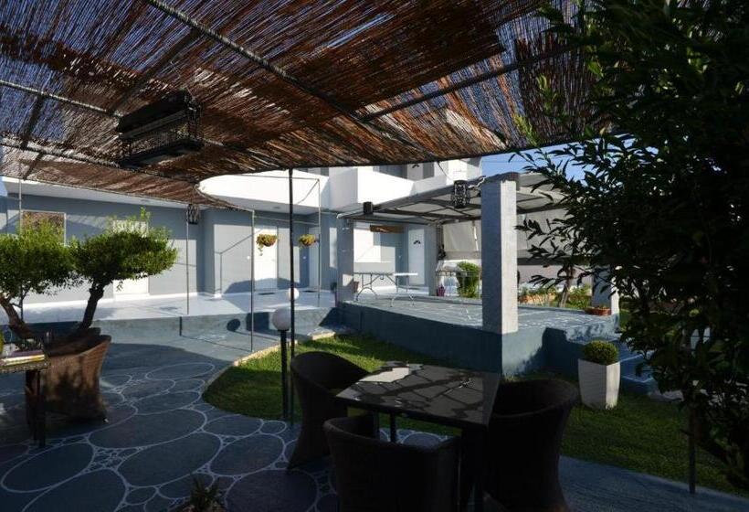 スタンダードルーム, Karmik Concept Apartments