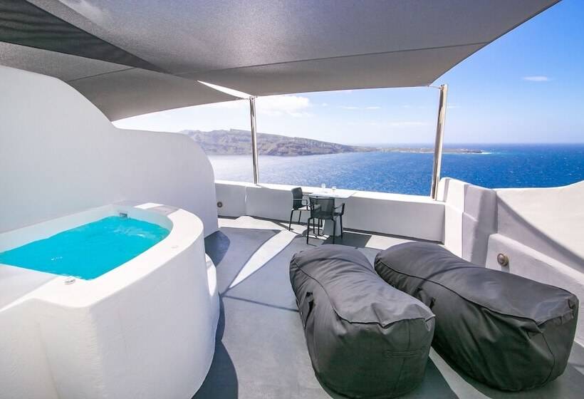 سوئیت دولوکس با چشم‌انداز, Oia Memories Suites