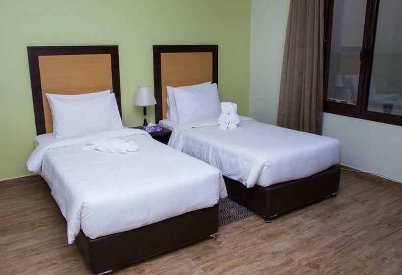 ویلای 3 خوابه, Aquamarine Kuwait Resort