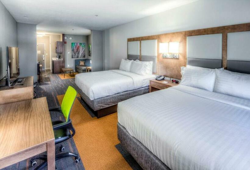 Люкс, Holiday Inn Express & Suites Cleveland/westlake, An Ihg