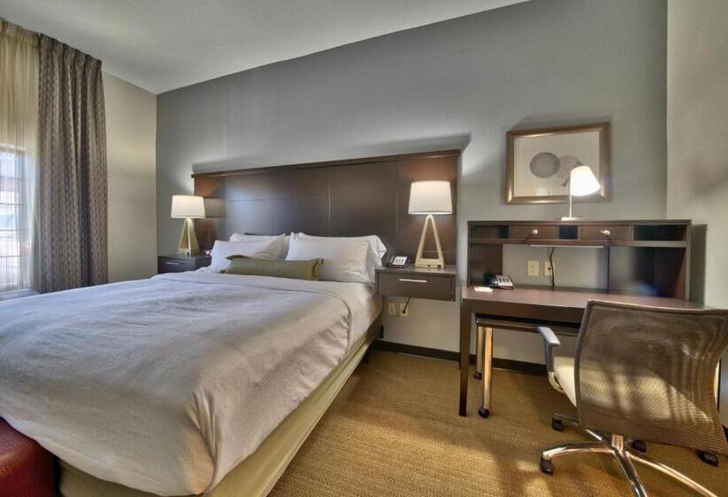 带2个卧室的套房, Staybridge Suites Lubbock South, An Ihg