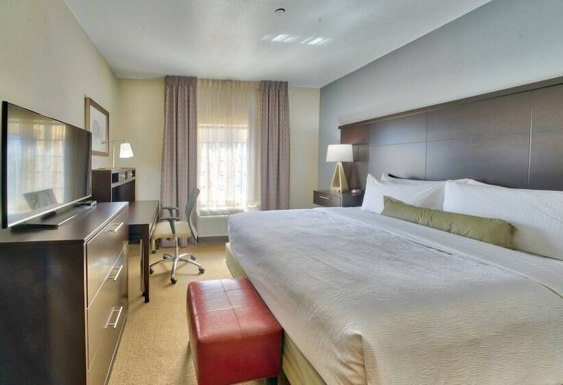 带2个卧室的套房, Staybridge Suites Lubbock South, An Ihg