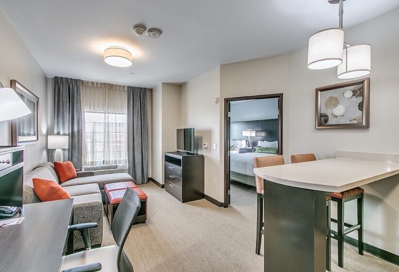 适合残疾人士使用的套间, Staybridge Suites Lubbock South, An Ihg