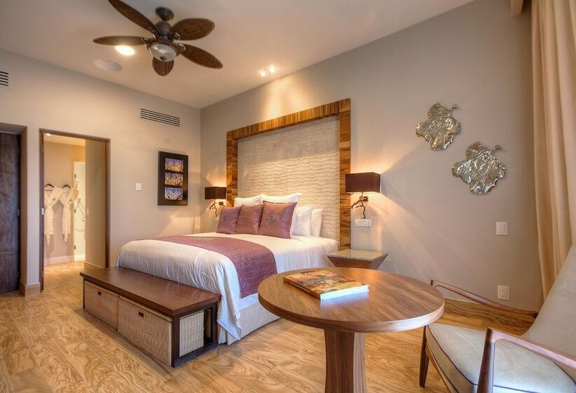 Suite with Pool, The Towers At Pueblo Bonito Pacifica   All Inclusive   Adults Only