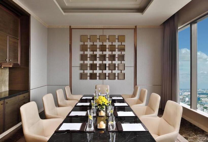 Люкс Повышенной Комфортности, Jw Marriott Hotel Kolkata