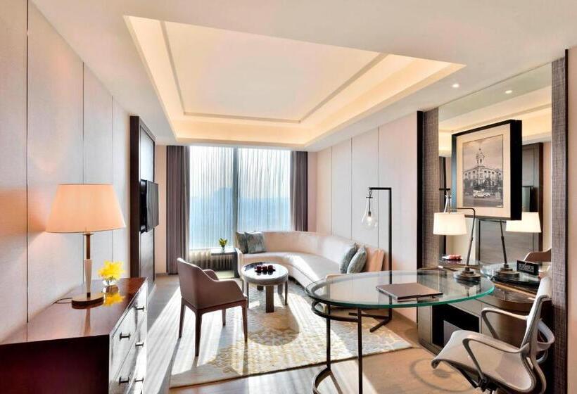 Люкс Повышенной Комфортности, Jw Marriott Hotel Kolkata