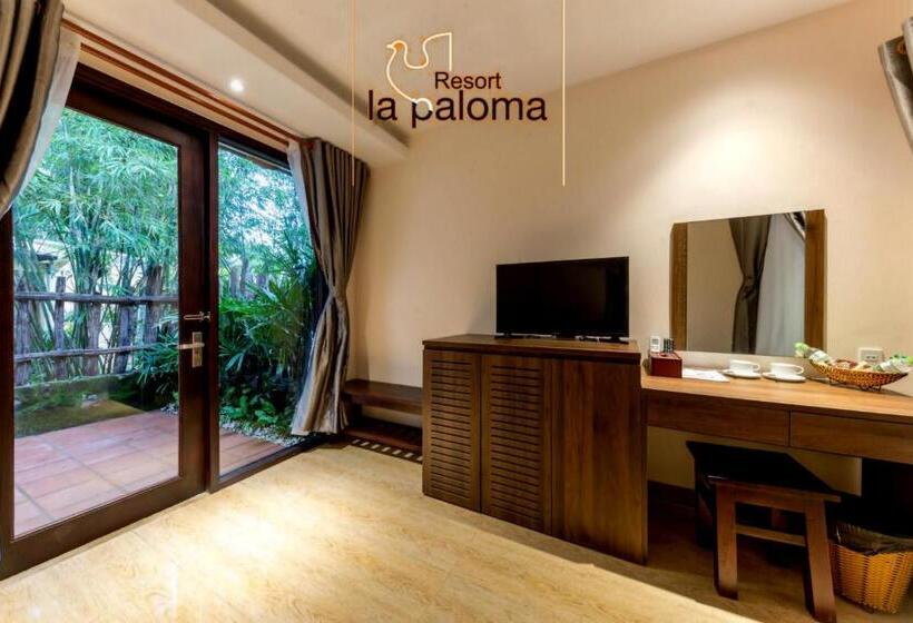 ویلای استاندارد با چشم‌انداز باغ, La Paloma Resort