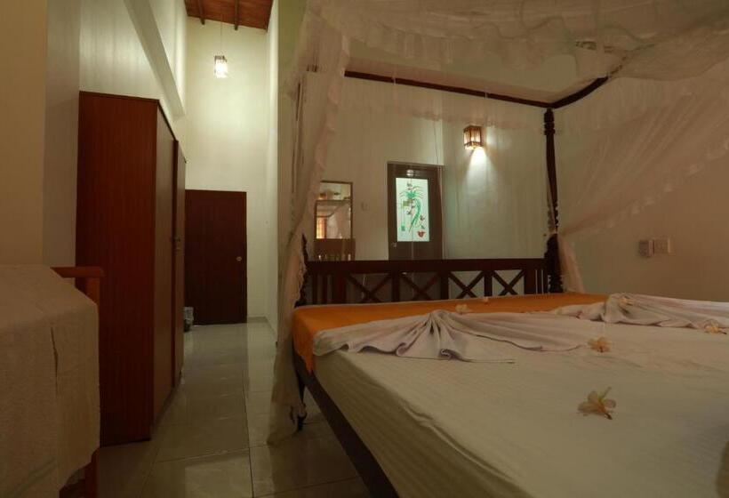 패밀리 룸, Flamingo Guest House