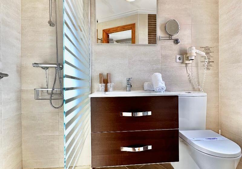 Апартаменты 1 Спальня, Albir Hills Apartments