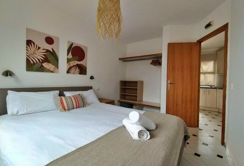 Апартаменты 1 Спальня, Albir Hills Apartments