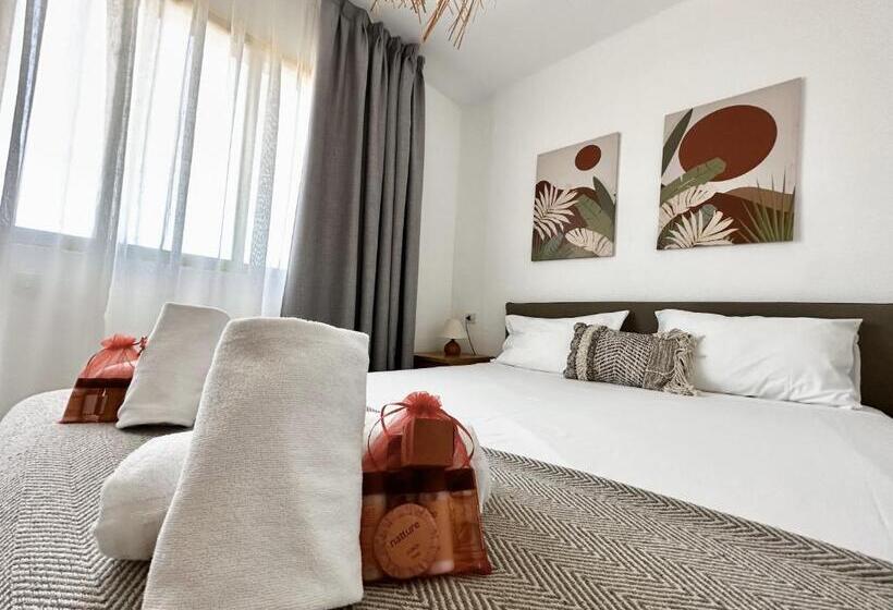 带2个卧室的标准洋房, Albir Hills Apartments