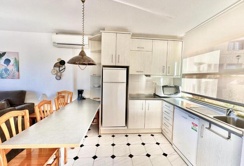 带2个卧室的标准洋房, Albir Hills Apartments