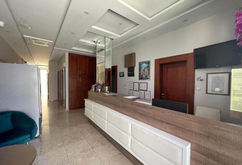 آپارتمان 1 خوابه, Butua Residence