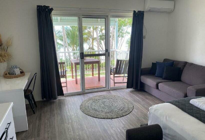 Номер Стандарт Вид на Море, The Resort At Dolphin Heads