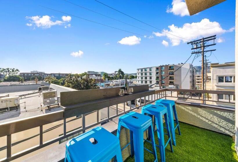 Апартаменты 2 Спальни, Beverly Hills Penthouse 2 Br Apt With Parking 407