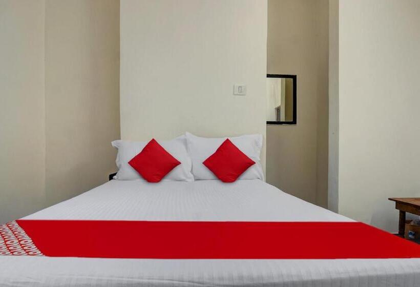 Трехместный Номер Классика, Oyo Flagship Gandharv Lodging & Boarding