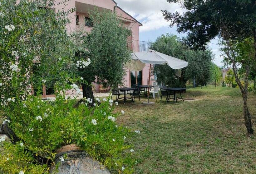 Номер Стандарт с Балконом, Tenuta Villa Torriti