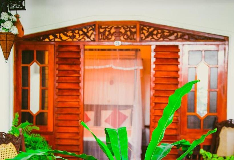 Номер Deluxe с Балконом, Kapila Guest In Unawatuna