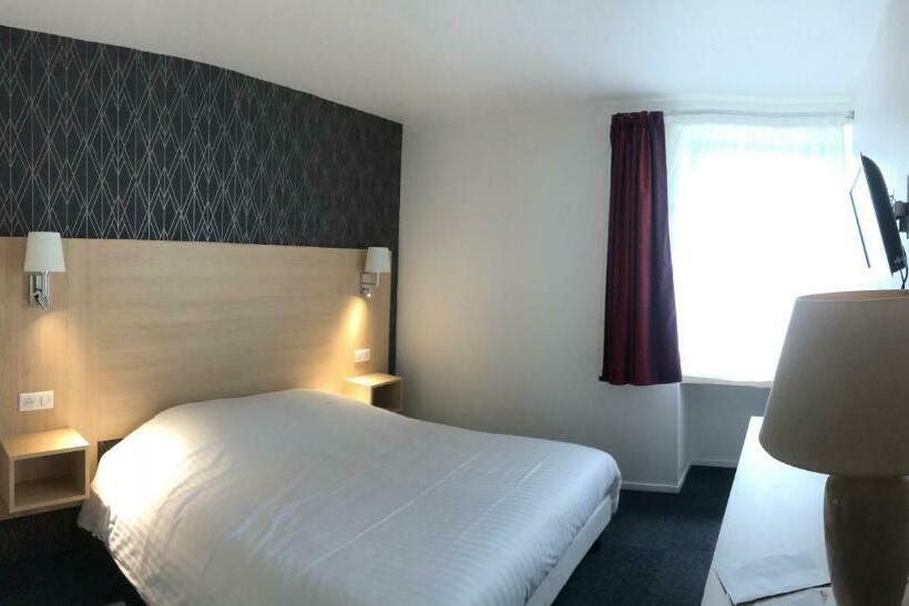 Номер Стандарт, Cit Hotel La Pyramide
