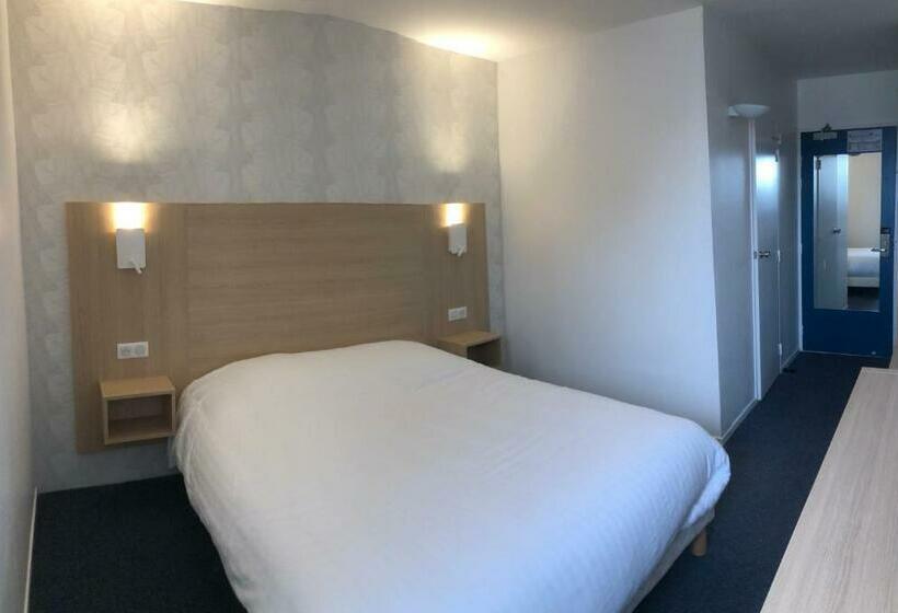 Номер Стандарт, Cit Hotel La Pyramide