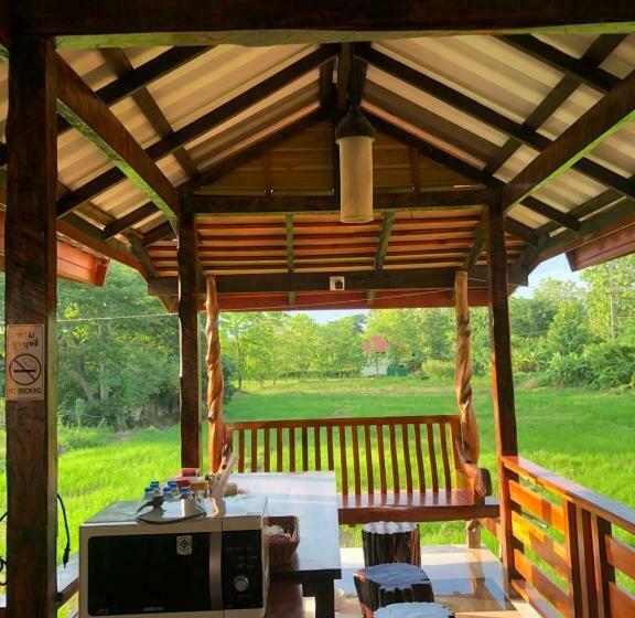 اتاق استاندارد یک نفره, ณาคูรีสอร์ท Nakoo Resort Ngao
