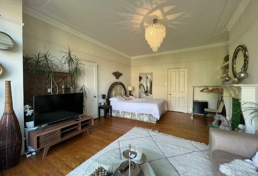 Номер Deluxe Кровать Кинг, Londonhomegardens