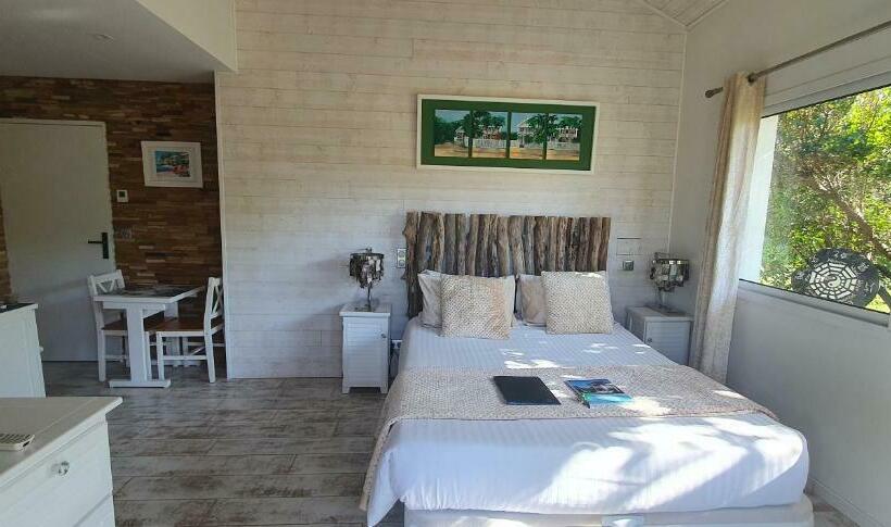 Номер Стандарт Вид на Сад, Villa Bora Bora